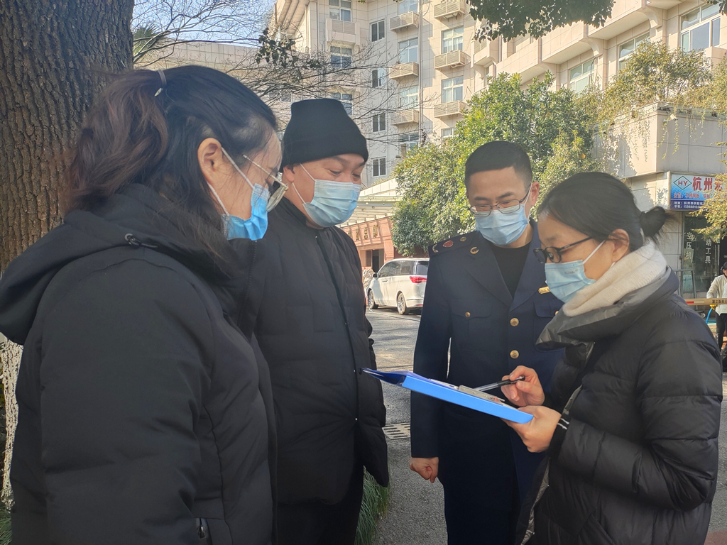 区监管局走访J9国际站备用市场 检查疫情防控工作